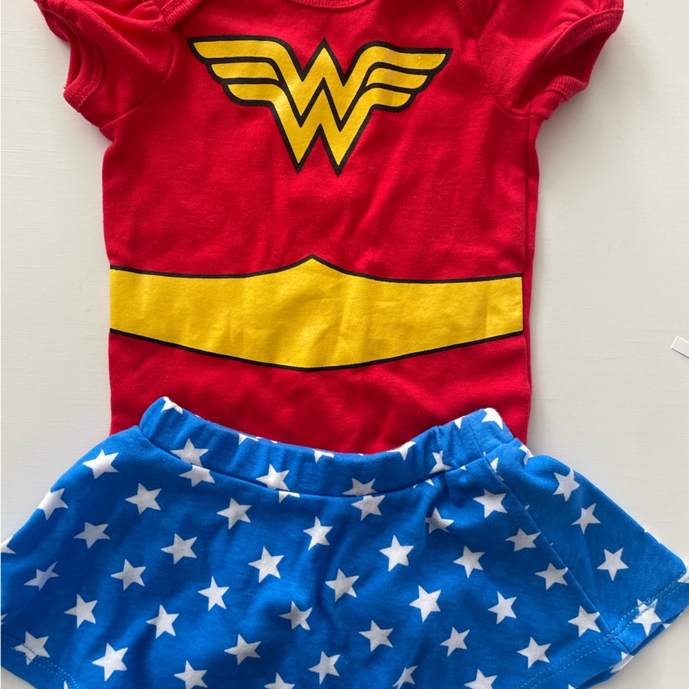 Baby girl Wonder Woman Outfit